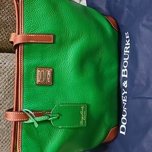 Beautiful Kelly Green shoulder bag